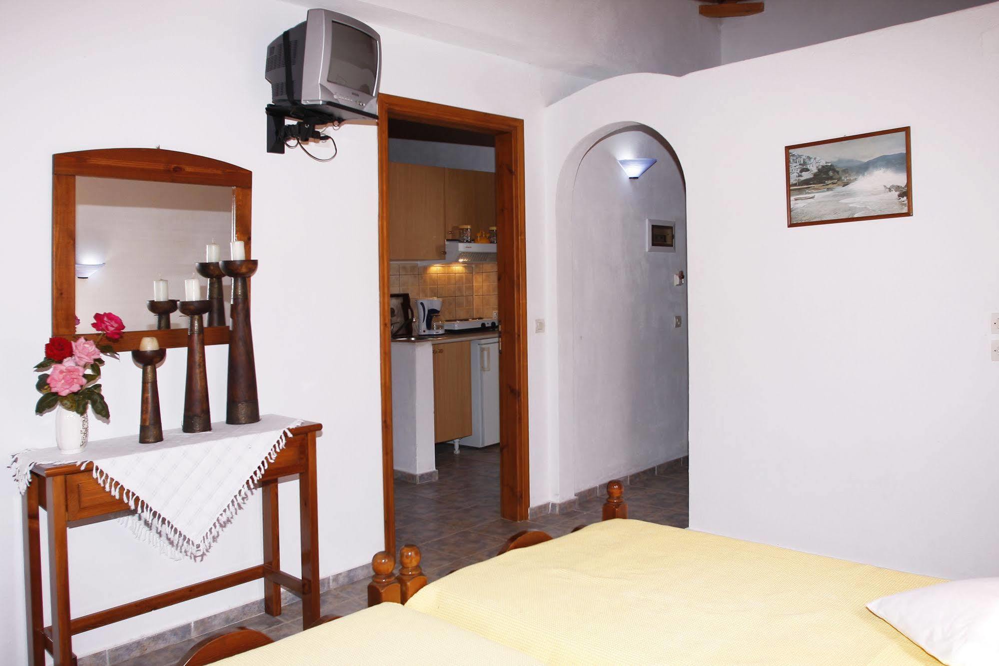 Artemis Bungalows Stafylos Exteriér fotografie